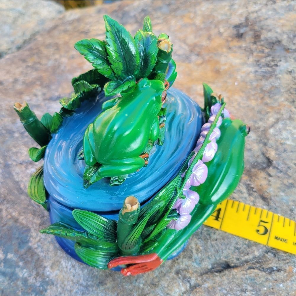 Frog Handpainted Trinket Box‎ - Picture 10 of 12